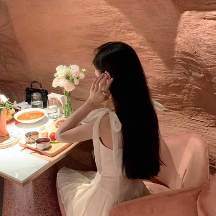 奇幻冒险：异世界的魔法与勇气